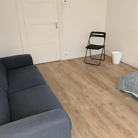 Homestay Confortable Au Calme Et Proche Du Centre-ville De