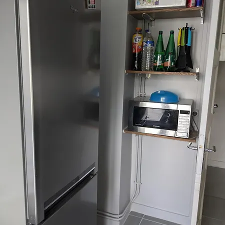 Homestay Confortable Au Calme Et Proche Du Centre-ville De